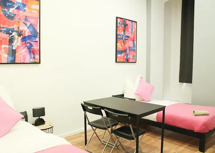 Moderne - Emser * ברלין